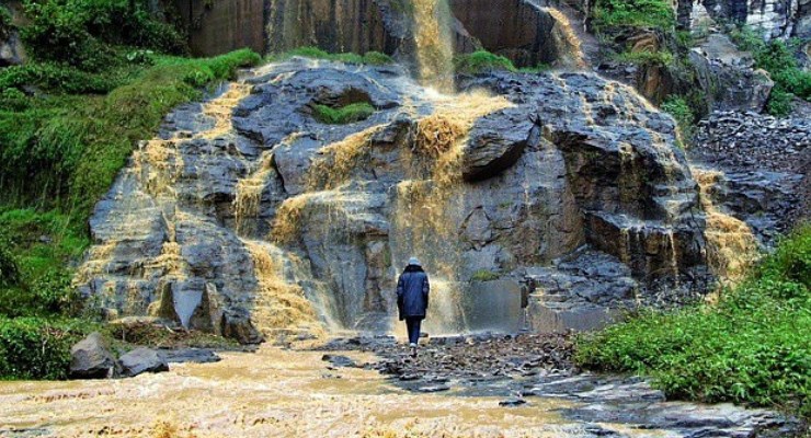 curug batu templek